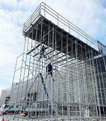 重量物搬入用架台